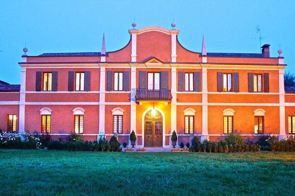 Villa Contessa Massari 페라라 외부 사진