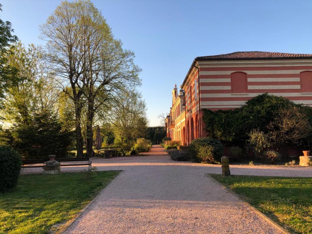 Villa Contessa Massari 페라라 외부 사진